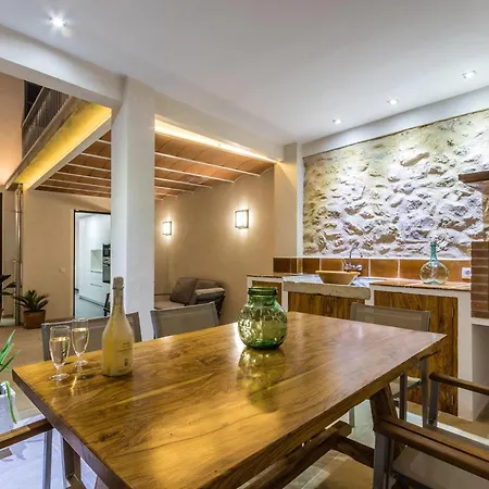 Historic Townhouse Casa Bugera 3 Bedrooms Private Pool * Pollença