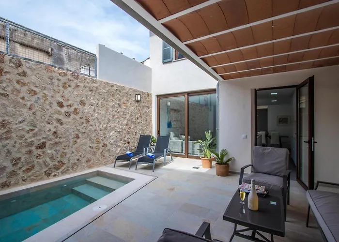 Historic Townhouse Casa Bugera 3 Bedrooms Private Pool Вілла *