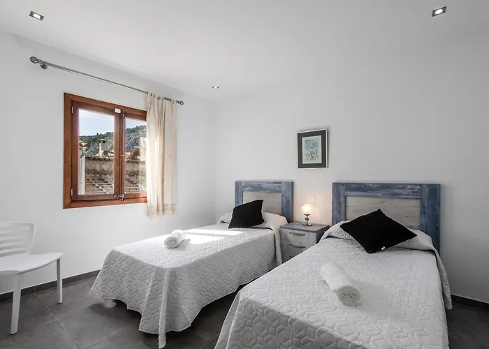 Historic Townhouse Casa Bugera 3 Bedrooms Private Pool Вілла *