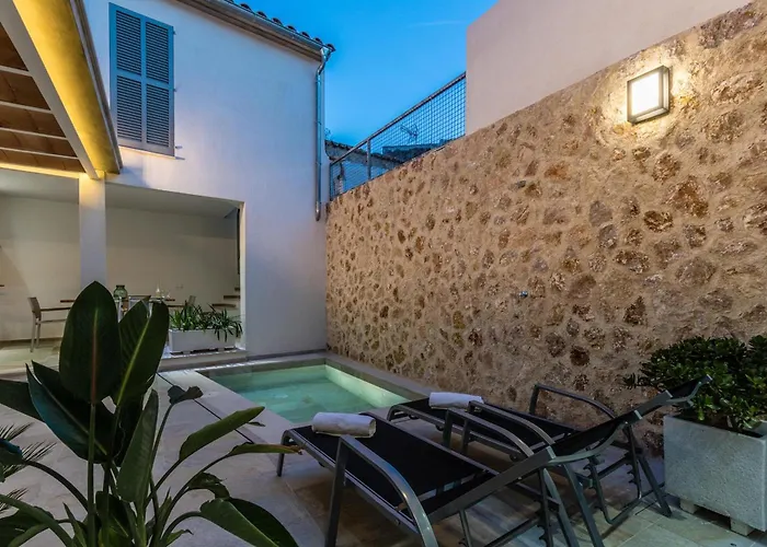 Historic Townhouse Casa Bugera 3 Bedrooms Private Pool Вілла *