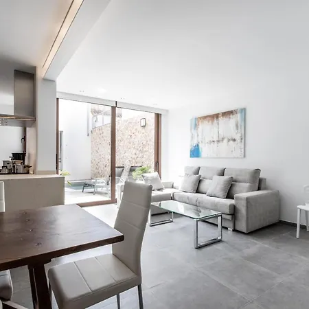 Historic Townhouse Casa Bugera 3 Bedrooms Private Pool *