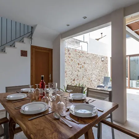 Villa Historic Townhouse Casa Bugera 3 Bedrooms Private Pool *