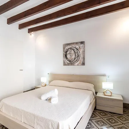 Historic Townhouse Casa Bugera 3 Bedrooms Private Pool * Pollensa