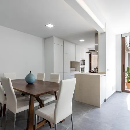 Historic Townhouse Casa Bugera 3 Bedrooms Private Pool